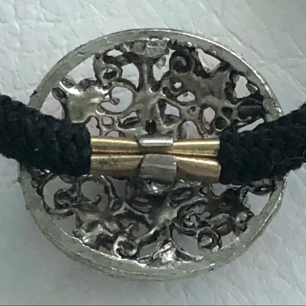 RHINESTONE AND METAL ELASTIC PONYTAIL HOLDER